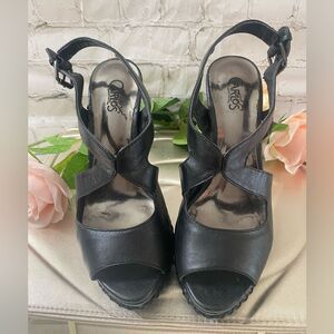 Carlos Santana Women's Black High Heel Platform Sandals